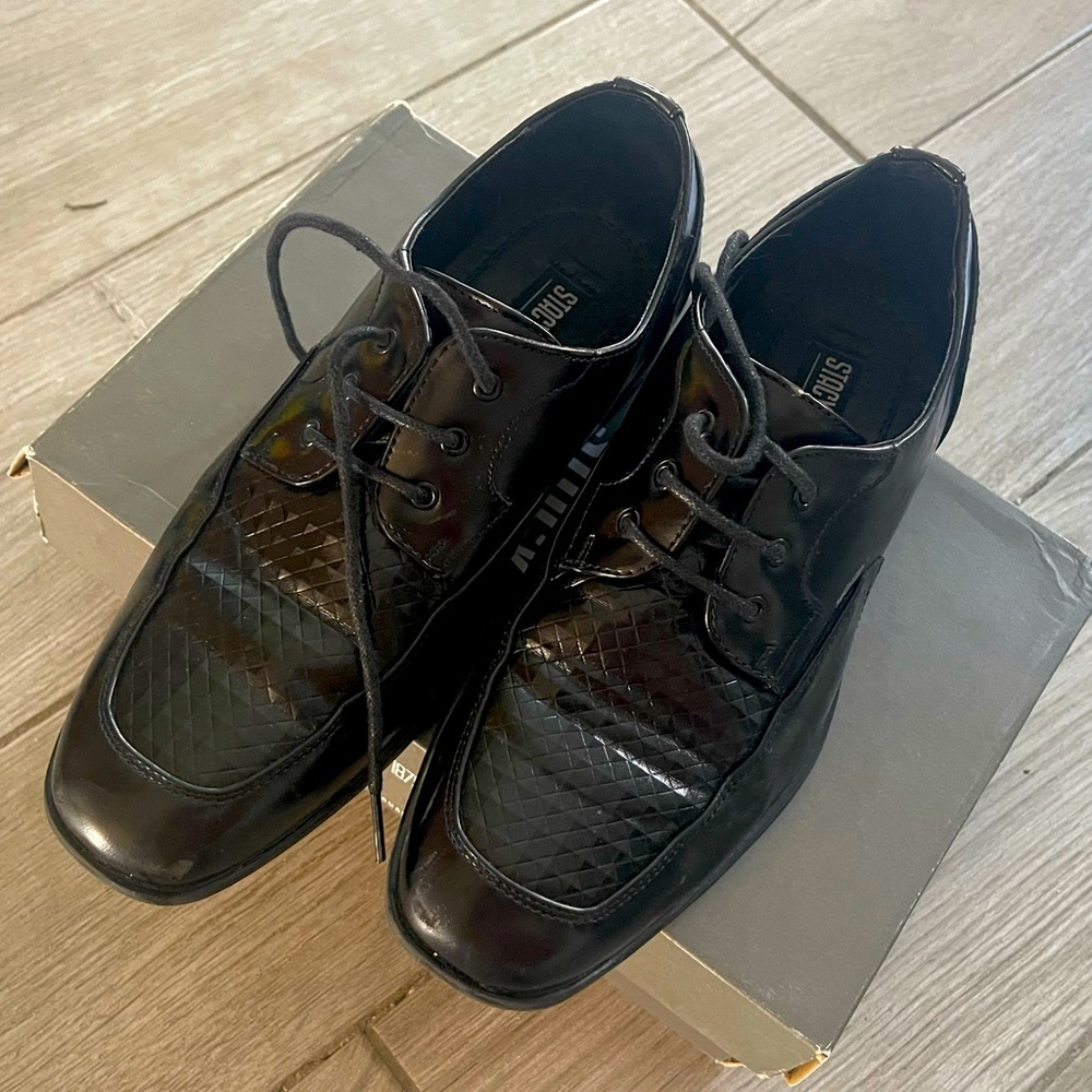 Stacy Adams boys dress shoes, used, sz 3.5